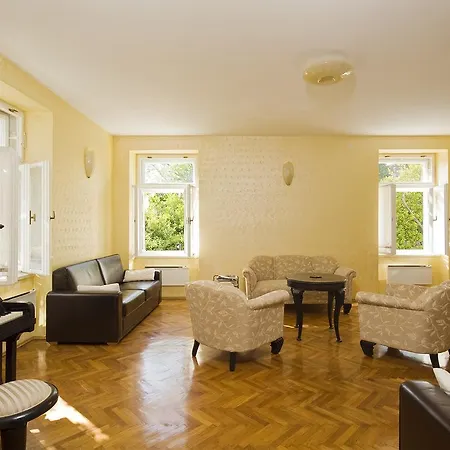Verde Villa